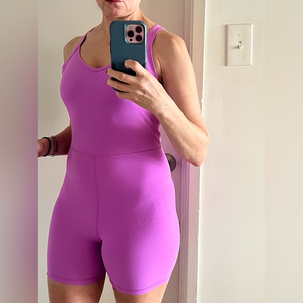 NWT Old Navy Activewear in Bright Purple